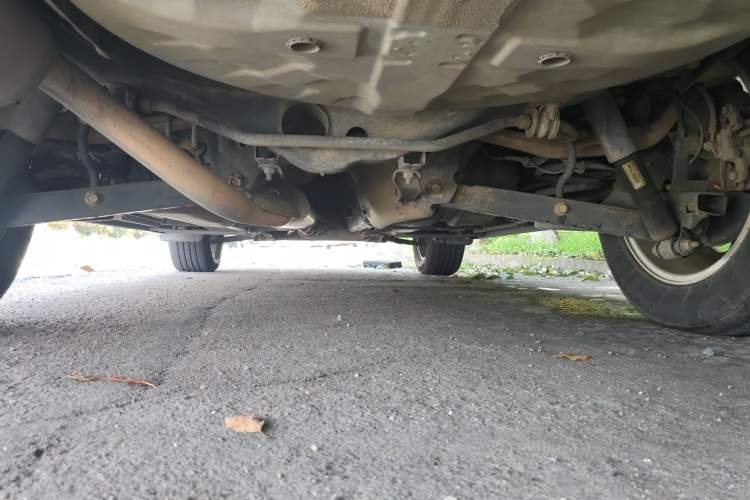 Used Dongfeng Fengdu MX6 2015 2.0L CVT Two-Wheel Drive All-Around Version Chassis Rear