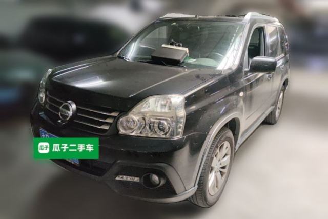 Used Dongfeng Fengdu MX6 2015 2.0L CVT Two-Wheel Drive Dream Edition