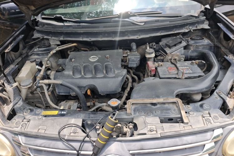 Used Dongfeng Fengdu MX6 2015 2.0L CVT 4x4 Excellence Edition Engine Bay