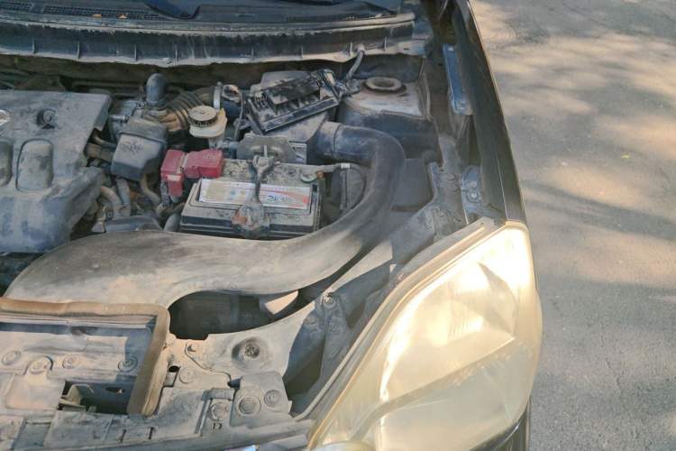 Used Dongfeng Fengdu MX6 2015 2.0L CVT 4x4 Excellence Edition Engine Bay Left