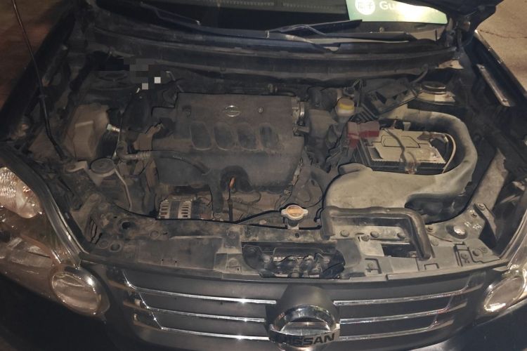 Used Dongfeng Fengdu MX6 2015 2.0L Manual 4x4 Navigation Edition Engine Bay