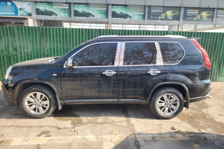 Used Dongfeng Fengdu MX6 2015 2.0L CVT Two-Wheel Drive Dream Edition Exterior 3