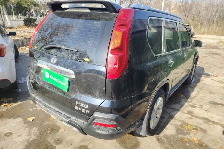 Used Dongfeng Fengdu MX6 2015 2.0L CVT Two-Wheel Drive Dream Edition Exterior 5