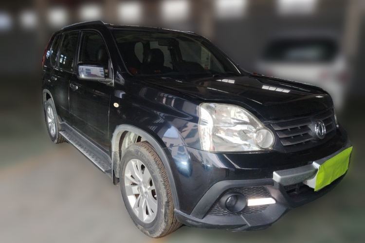 Used Dongfeng Fengdu MX6 2015 2.0L CVT Two-Wheel Drive Excellence Edition Front Right 45 Deg
