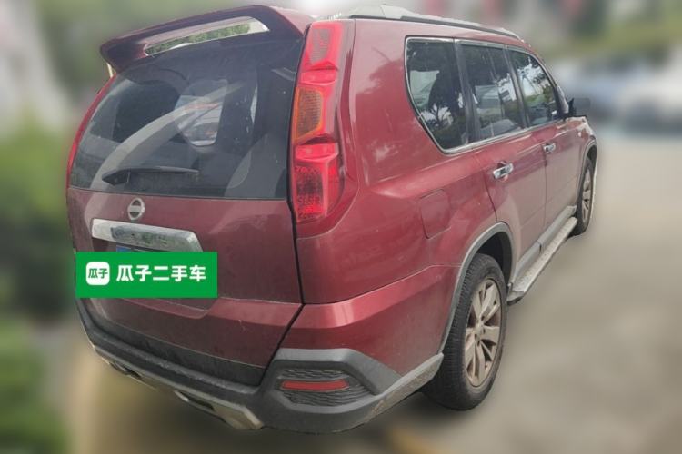 Used Dongfeng Fengdu MX6 2015 2.0L CVT Two-Wheel Drive Excellence Edition Rear Right 45 Deg