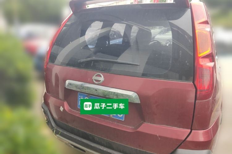 Used Dongfeng Fengdu MX6 2015 2.0L CVT Two-Wheel Drive Excellence Edition Rear
