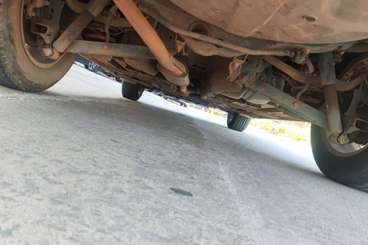 Used Dongfeng Fengdu MX6 2015 2.0L CVT Two-Wheel Drive Dream Edition Chassis Rear