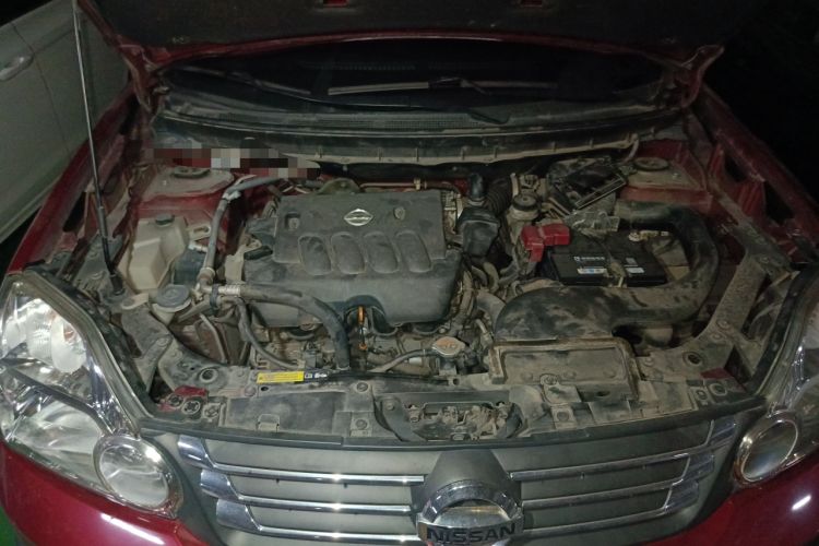 Used Dongfeng Fengdu MX6 2015 2.0L CVT Two-Wheel Drive Excellence Edition Engine Bay