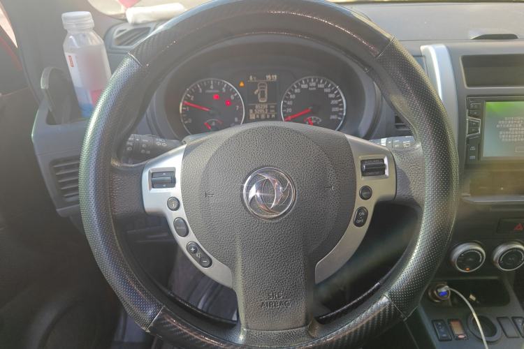 Used Dongfeng Fengdu MX6 2015 2.0L CVT Two-Wheel Drive Dream Edition Steering Wheel