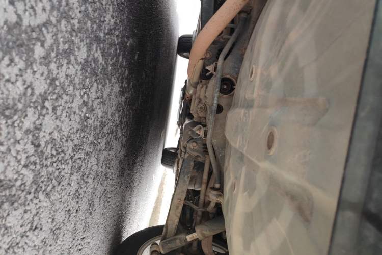 Used Dongfeng Fengdu MX6 2015 2.0L CVT All-Wheel-Drive All-in-One Version Chassis Rear