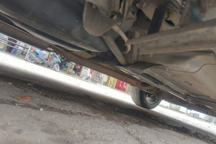 Used Dongfeng Fengdu MX6 2015 2.0L CVT 4x4 Dream Edition Chassis Rear Right