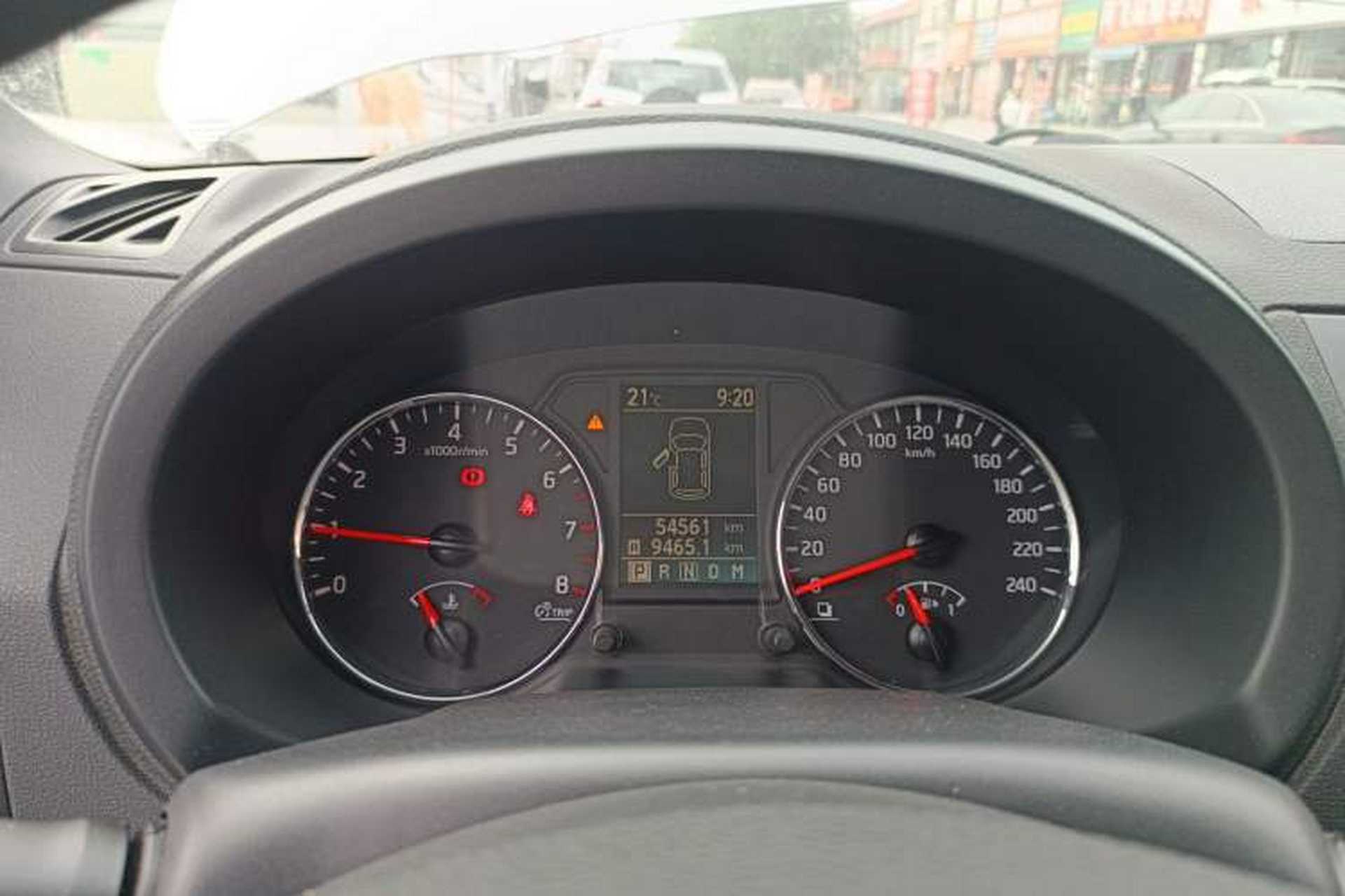 Used Dongfeng Fengdu MX6 2015 2.0L CVT 4x4 Dream Edition Instrument Cluster