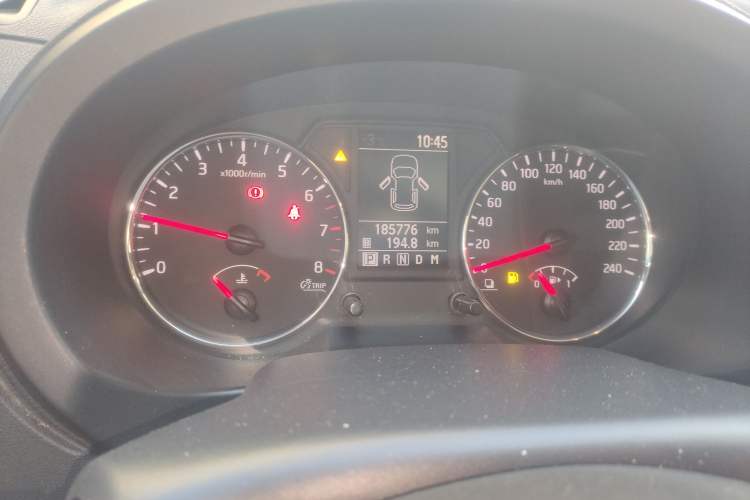 Used Dongfeng Fengdu MX6 2015 2.0L CVT 4x4 Dream Edition Instrument Cluster