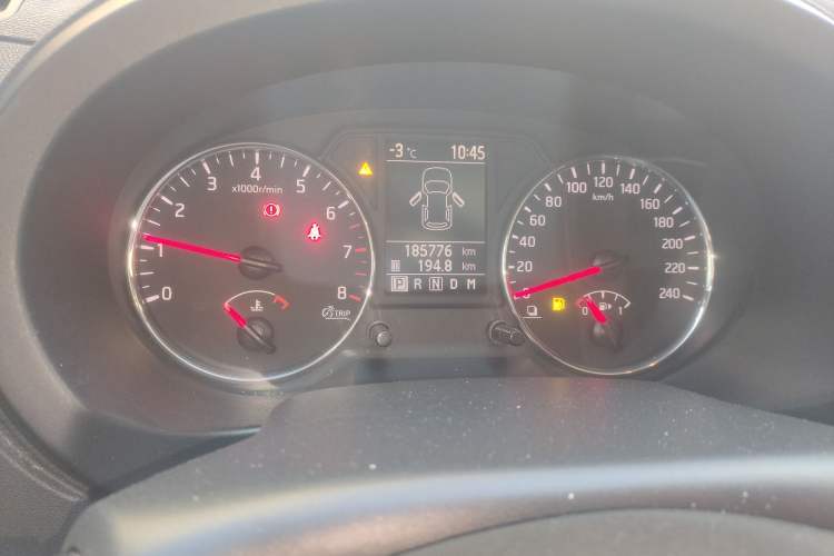Used Dongfeng Fengdu MX6 2015 2.0L CVT 4x4 Dream Edition Odometer Close Up