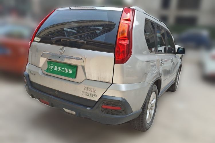 Used Dongfeng Fengdu MX6 2015 2.0L Manual Two-Wheel Drive Navigation Edition Rear Right 45 Deg