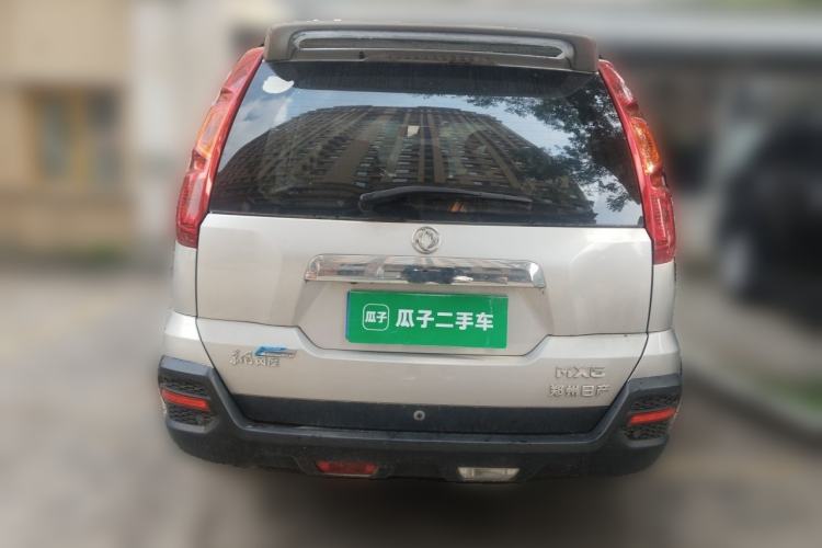 Used Dongfeng Fengdu MX6 2015 2.0L CVT Two-Wheel Drive Dream Edition Rear