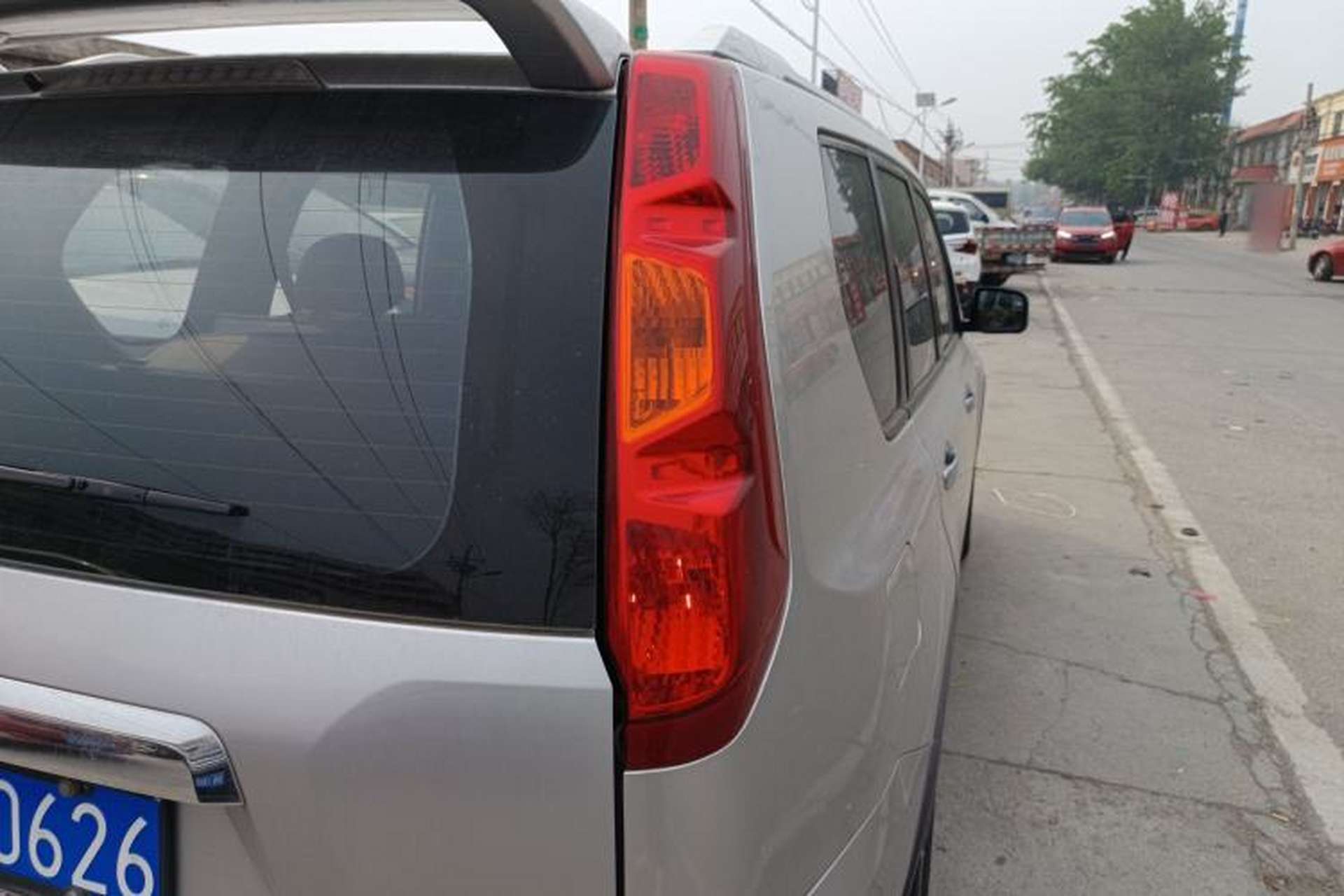 Used Dongfeng Fengdu MX6 2015 2.0L CVT 4x4 Dream Edition Right Rear Taillight
