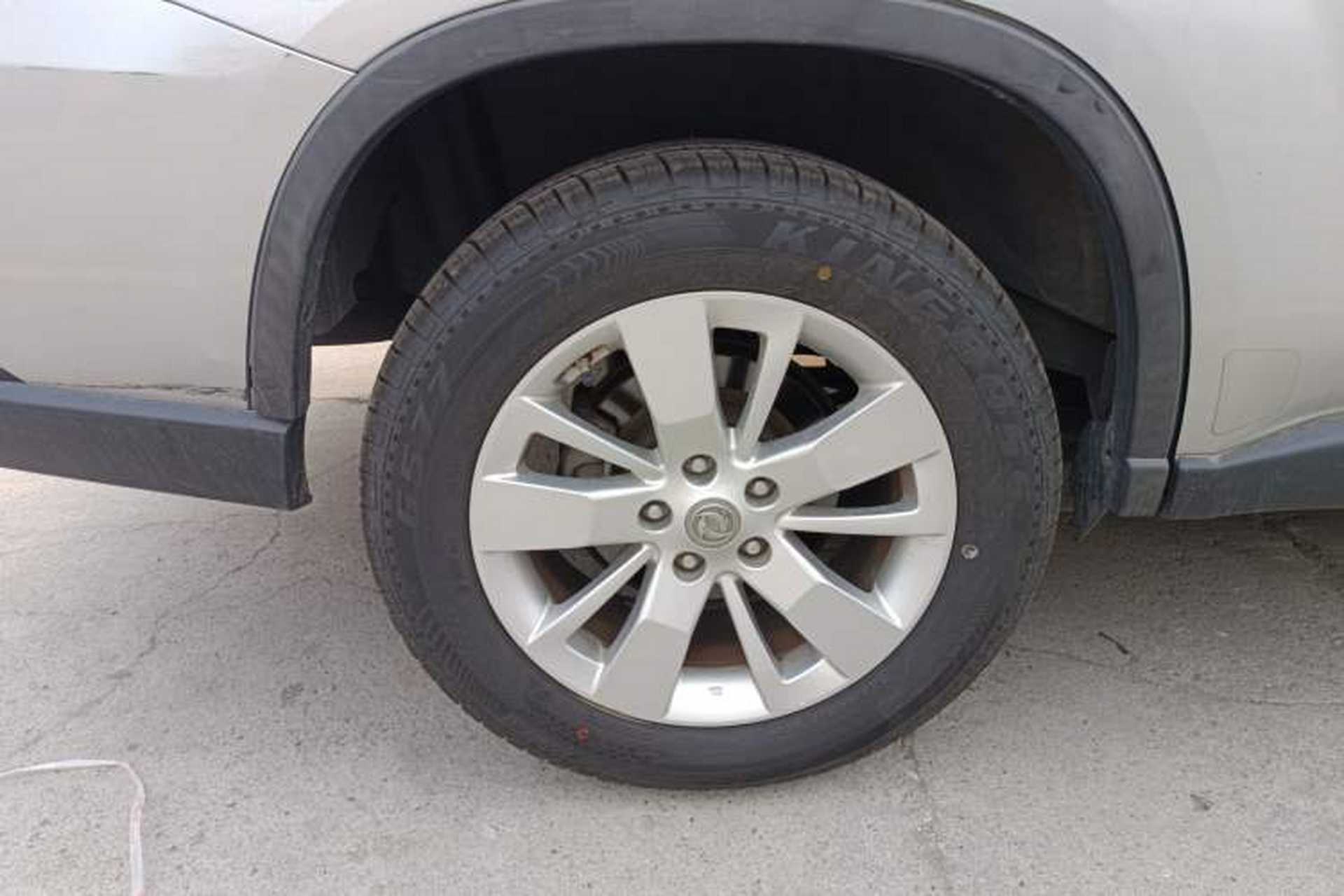 Used Dongfeng Fengdu MX6 2015 2.0L CVT 4x4 Dream Edition Right Rear Wheel Hub
