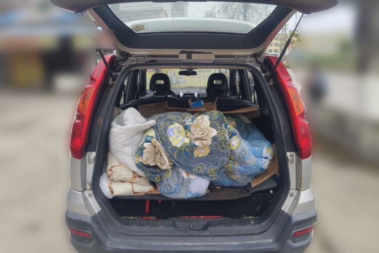 Used Dongfeng Fengdu MX6 2015 2.0L CVT 4x4 Dream Edition Trunk