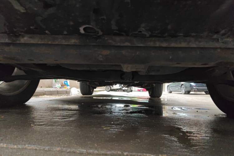 Used Dongfeng Fengdu MX6 2015 2.0L CVT Two-Wheel Drive Dream Edition Chassis Front