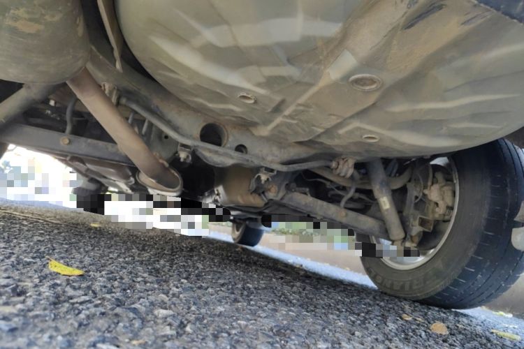 Used Dongfeng Fengdu MX6 2015 2.0L CVT Two-Wheel Drive Dream Edition Chassis Rear