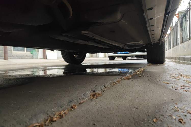Used Dongfeng Fengdu MX6 2015 2.0L CVT Two-Wheel Drive Dream Edition Chassis Rear Right