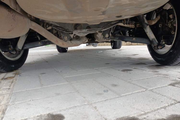 Used Dongfeng Fengdu MX6 2015 2.0L CVT Two-Wheel Drive Dream Edition Chassis Rear