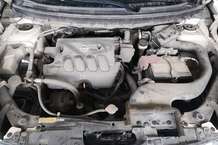 Used Dongfeng Fengdu MX6 2015 2.0L CVT Two-Wheel Drive All-Around Version Engine Bay