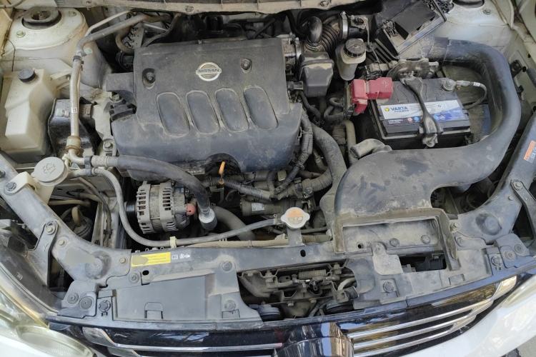 Used Dongfeng Fengdu MX6 2015 2.0L CVT Two-Wheel Drive Dream Edition Engine Bay