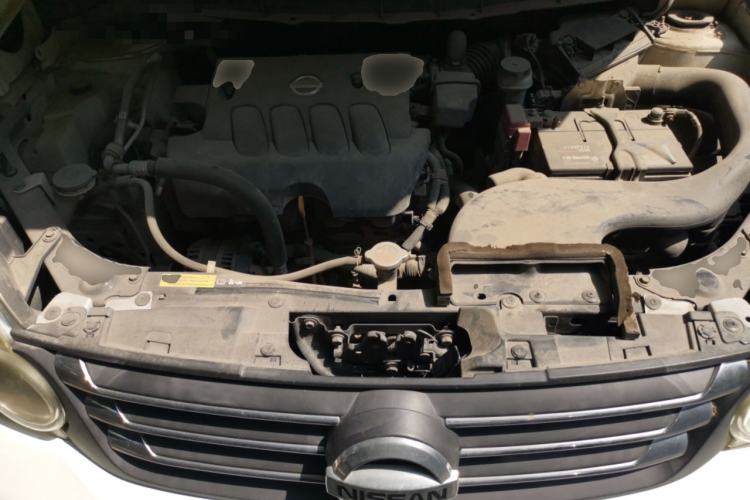 Used Dongfeng Fengdu MX6 2015 2.0L CVT Two-Wheel Drive Dream Edition Engine Bay