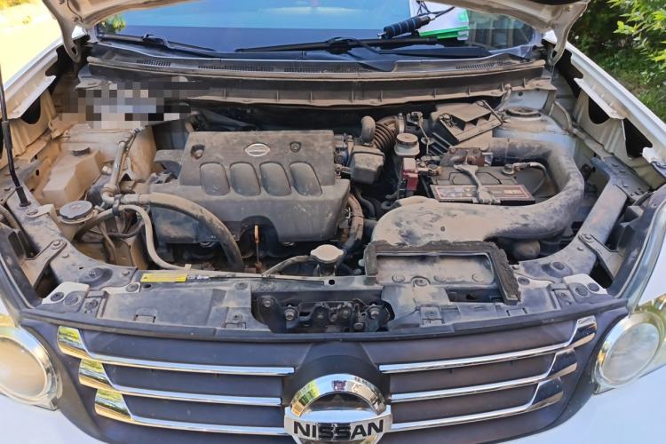Used Dongfeng Fengdu MX6 2015 2.0L CVT Two-Wheel Drive Dream Edition Engine Bay