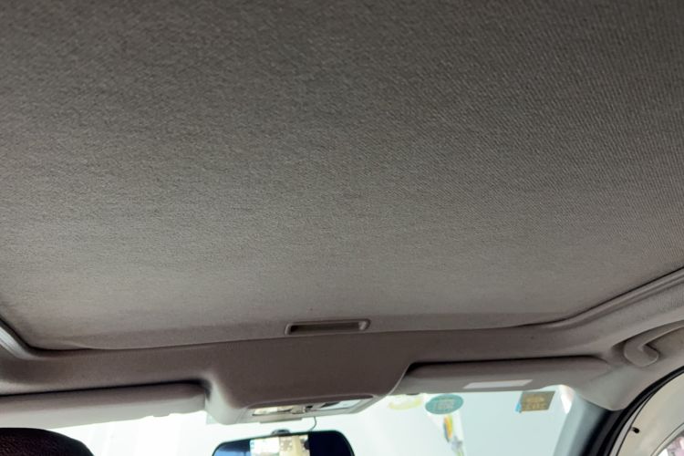 Used Dongfeng Fengdu MX6 2015 2.0L CVT Two-Wheel Drive Excellence Edition Headliner