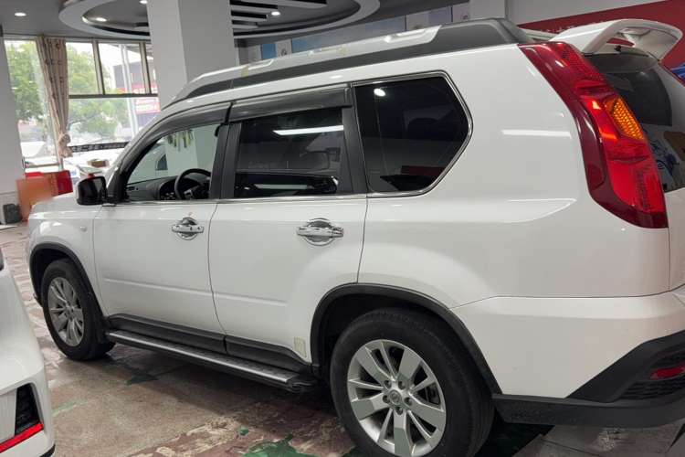 Used Dongfeng Fengdu MX6 2015 2.0L CVT Two-Wheel Drive Excellence Edition Left Side
