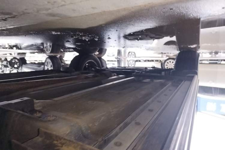 Used Dongfeng Fengdu MX6 2015 2.0L CVT Two-Wheel Drive All-Around Version Left Side Sill