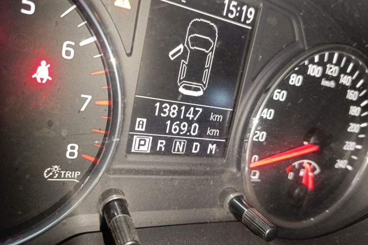 Used Dongfeng Fengdu MX6 2015 2.0L CVT 4x4 Dream Edition Odometer Close Up