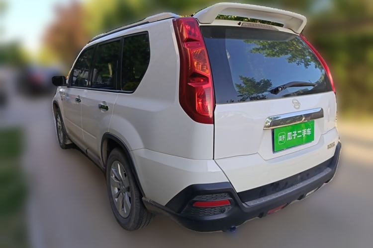 Used Dongfeng Fengdu MX6 2015 2.0L CVT Two-Wheel Drive Dream Edition Rear Left 45 Deg