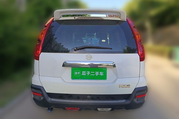 Used Dongfeng Fengdu MX6 2015 2.0L CVT Two-Wheel Drive Dream Edition Rear