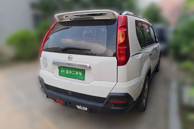 Used Dongfeng Fengdu MX6 2015 2.0L CVT Two-Wheel Drive Dream Edition Rear Right 45 Deg