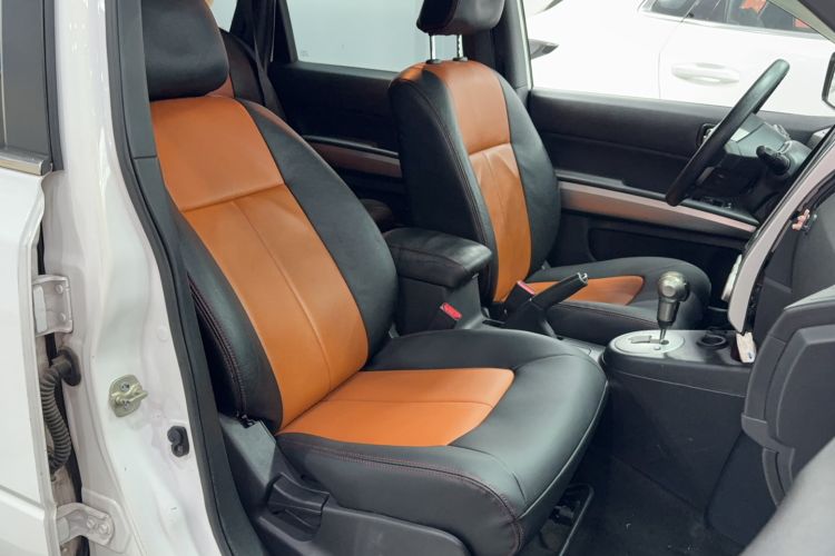 Used Dongfeng Fengdu MX6 2015 2.0L CVT Two-Wheel Drive Excellence Edition Right Front Seat