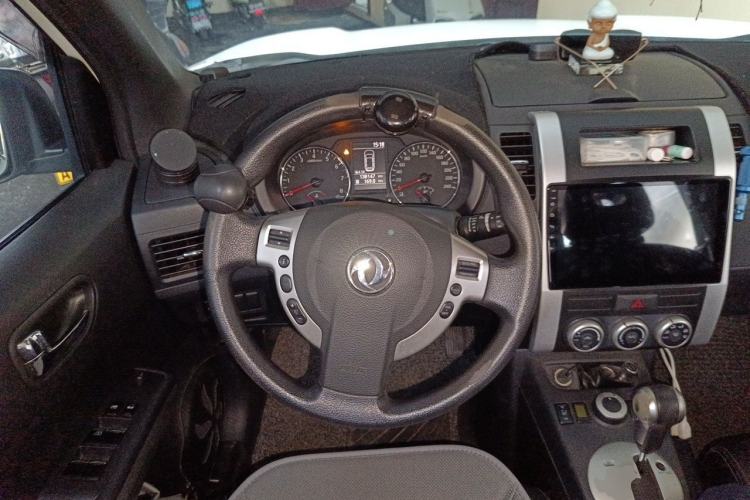 Used Dongfeng Fengdu MX6 2015 2.0L CVT 4x4 Dream Edition Steering Wheel