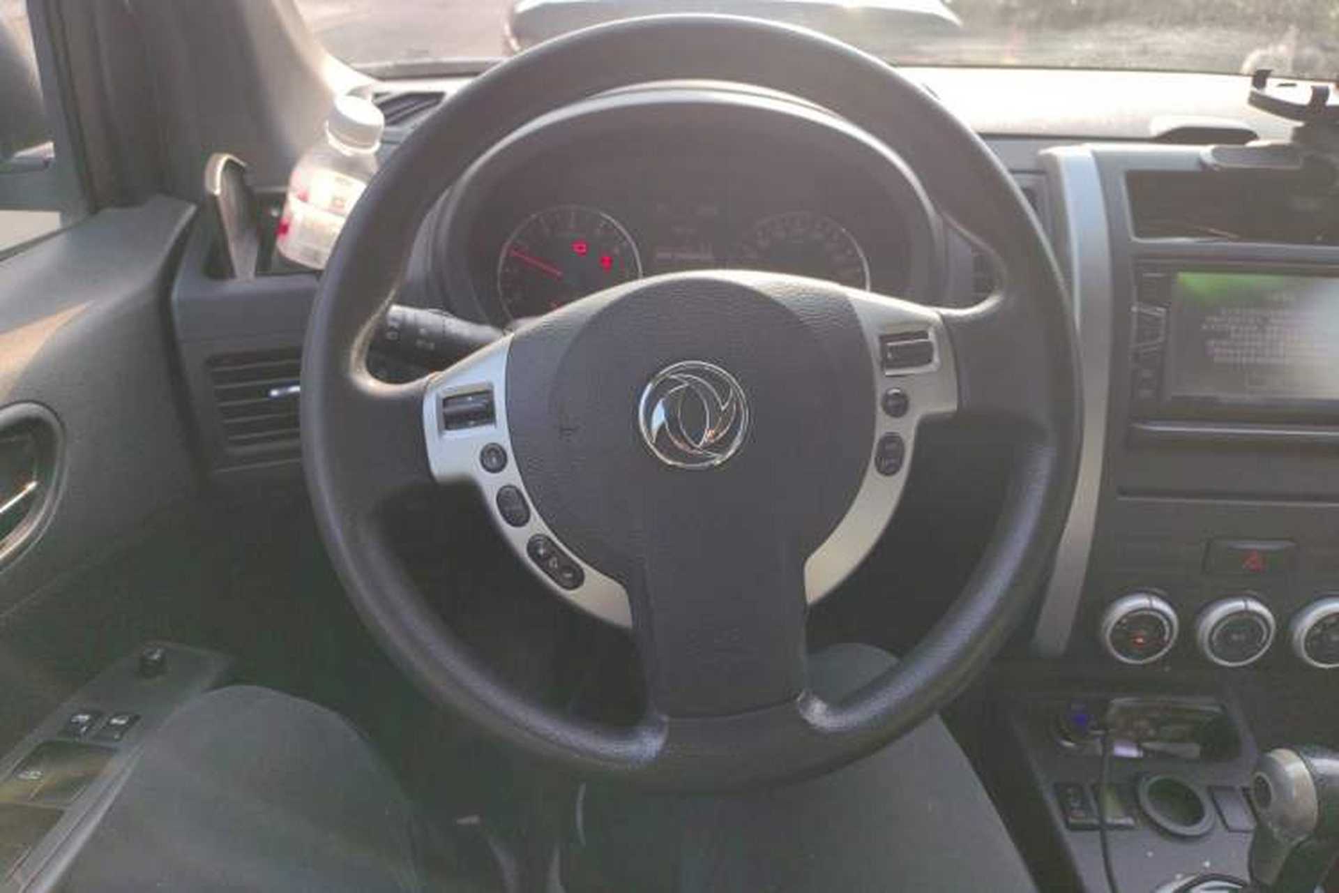 Used Dongfeng Fengdu MX6 2015 2.0L CVT Two-Wheel Drive Dream Edition Steering Wheel