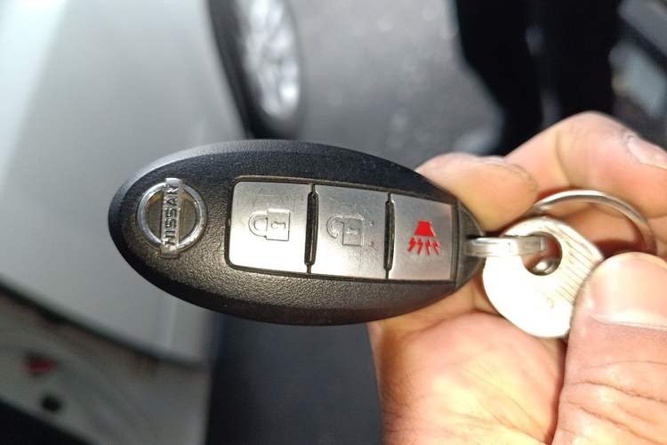 Used Dongfeng Fengdu MX6 2015 2.0L CVT 4x4 Dream Edition Vehicle Key