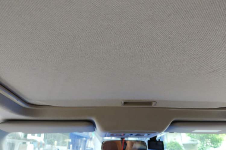 Used Dongfeng Fengdu MX6 2016 2.0L CVT Two-Wheel Drive Excellence Edition Headliner
