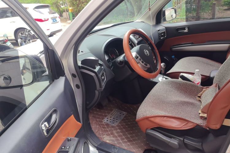 Used Dongfeng Fengdu MX6 2016 2.0L CVT 4x4 Excellence Edition Driver Seat