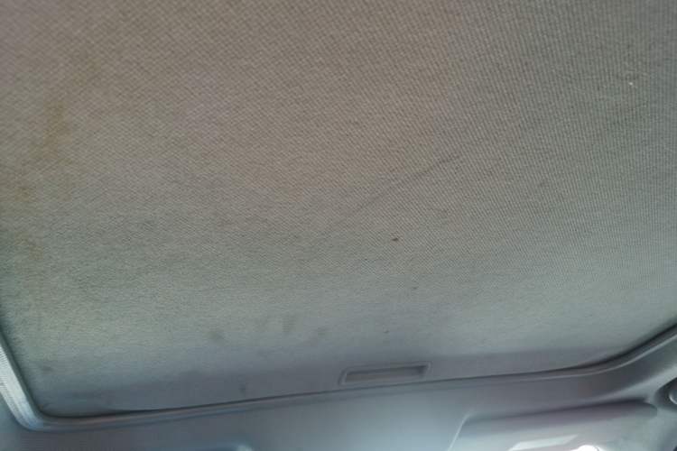 Used Dongfeng Fengdu MX6 2016 2.0L CVT Two-Wheel Drive Dream Edition Headliner