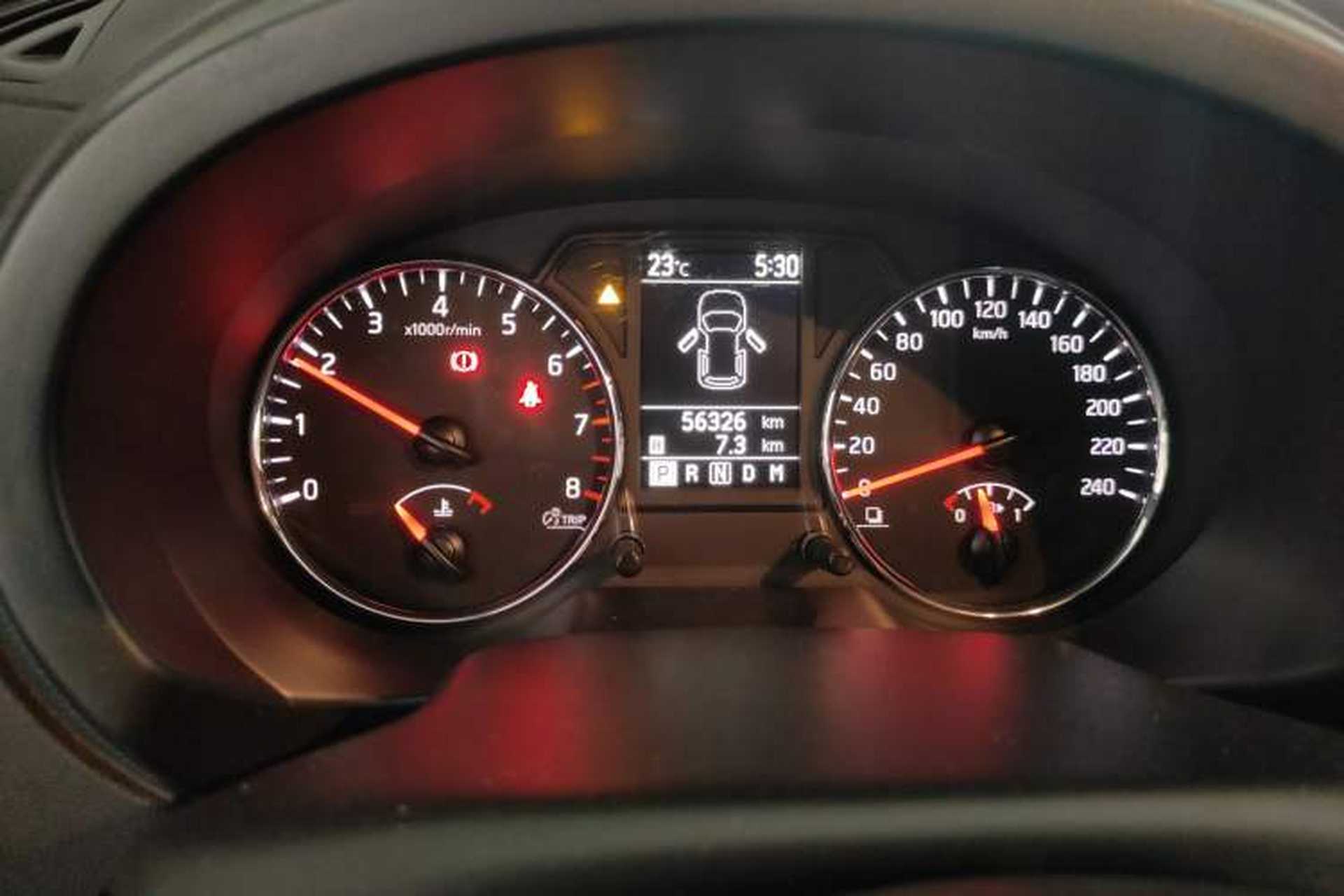 Used Dongfeng Fengdu MX6 2016 2.0L CVT Two-Wheel Drive Excellence Edition Instrument Cluster