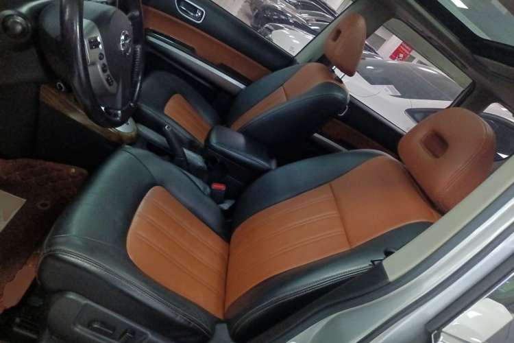 Used Dongfeng Fengdu MX6 2016 2.0L CVT Two-Wheel Drive Dream Edition Left Front Seat