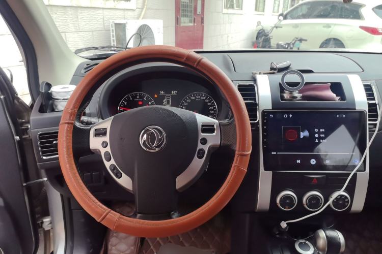 Used Dongfeng Fengdu MX6 2016 2.0L CVT 4x4 Excellence Edition Steering Wheel