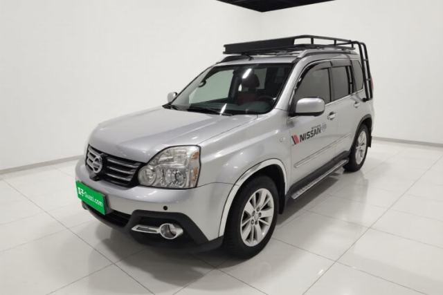 Używany Dongfeng Fengdu MX6 2016 2.0L CVT Two-Wheel Drive Dream Edition