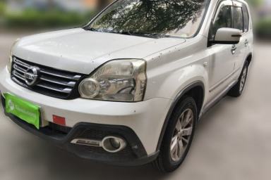 Used Dongfeng Fengdu MX6 2016 2.0L CVT Two-Wheel Drive All-Around Version